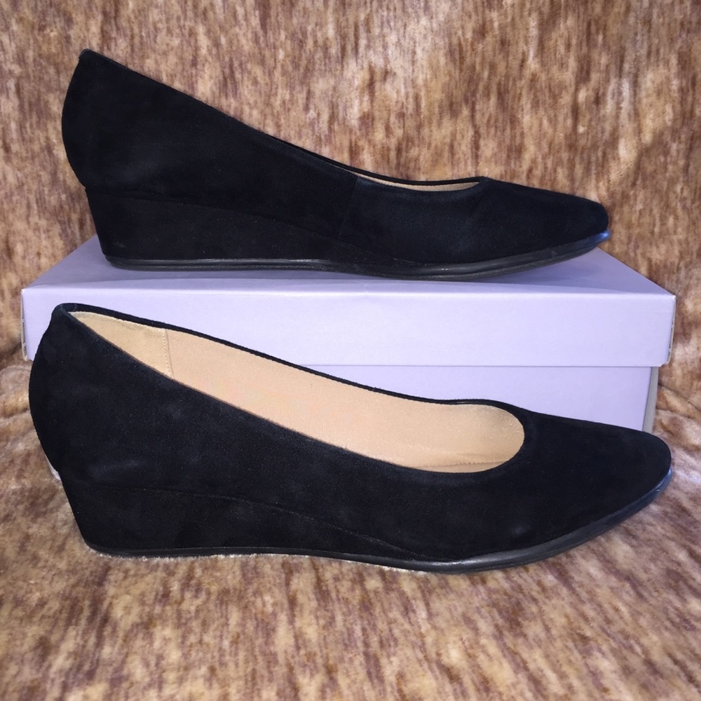 Easy Spirit Avery Suede Wedges 9.5 Wide